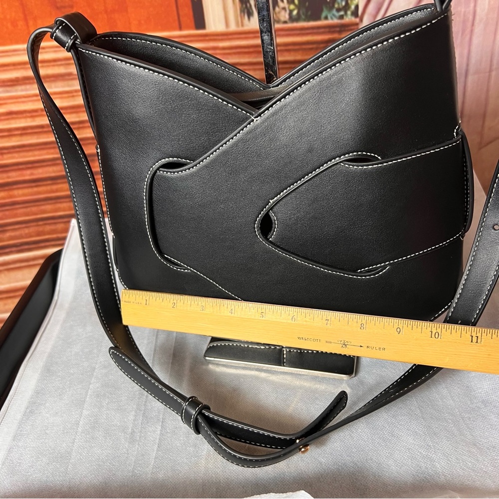 Polene Paris Black Leather Nodde Hobo Shoulder Crossbody Bag, adjustable strap - Picture 5 of 17